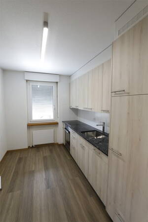 Zoom: beispiel-kuche-2_wimmis.jpg